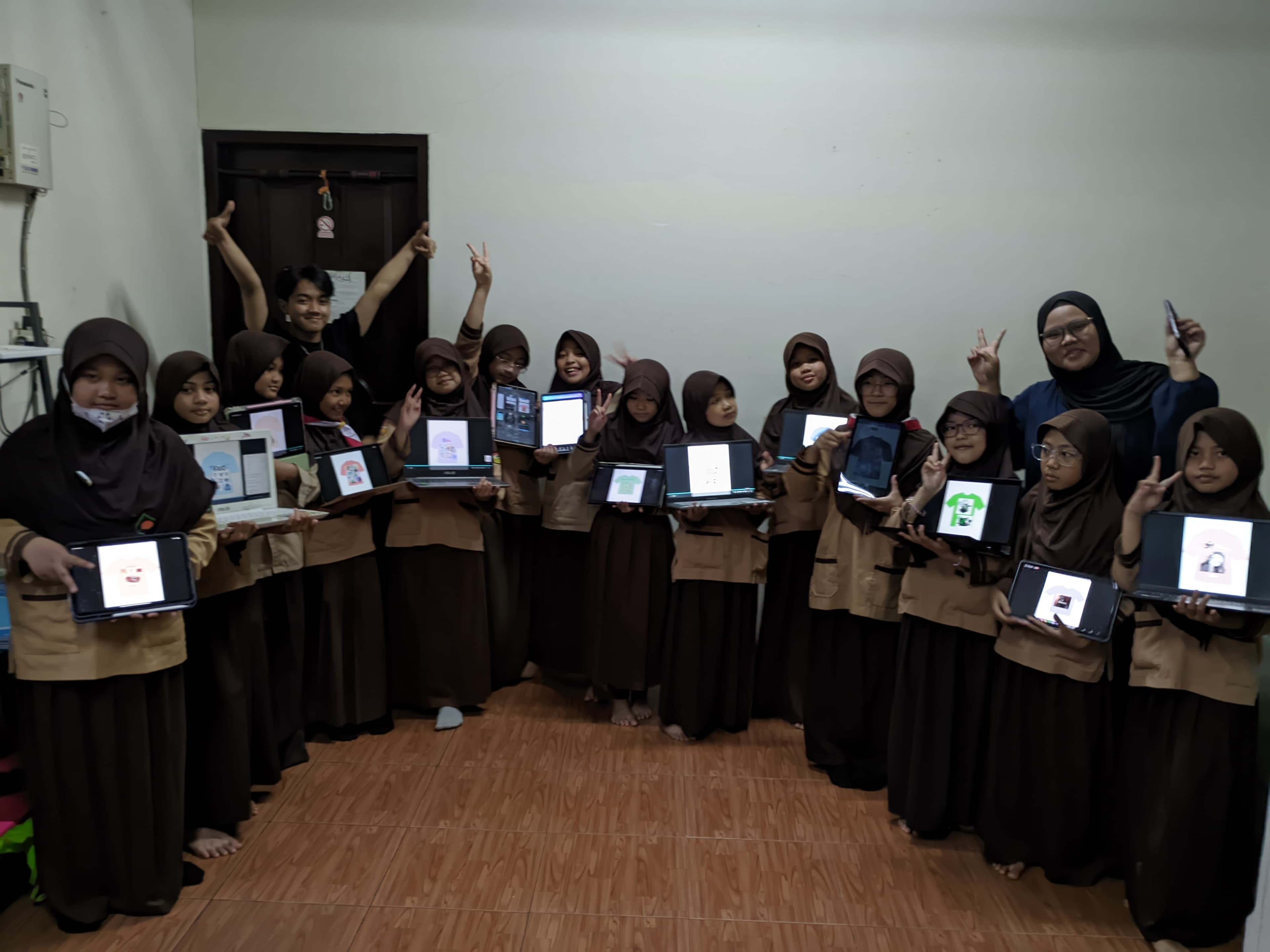 Design Canva Class photo 3